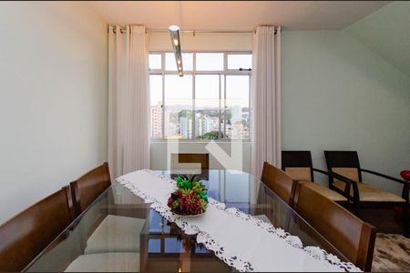 Sala de apartamento à venda com 3 quartos, 200m² em Padre Eustáquio, Belo Horizonte