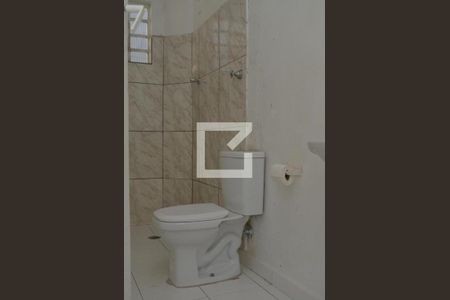 Banheiro Social de casa para alugar com 1 quarto, 44m² em Vila Apiai, Santo André