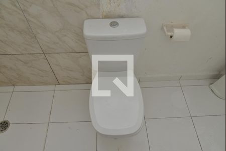 Banheiro Social de casa para alugar com 1 quarto, 44m² em Vila Apiai, Santo André