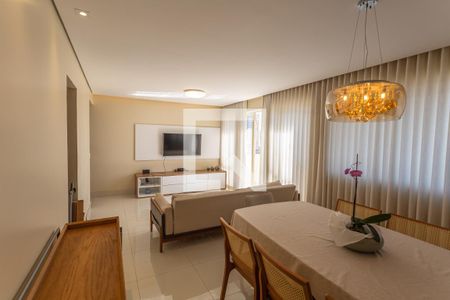 Apartamento à venda com 110m², 3 quartos e 1 vagaSala