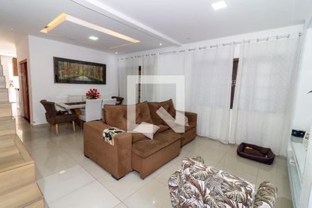 Sala 1 de casa à venda com 4 quartos, 350m² em Irajá, Rio de Janeiro