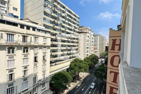 Sala - Vista de apartamento à venda com 4 quartos, 166m² em Copacabana, Rio de Janeiro