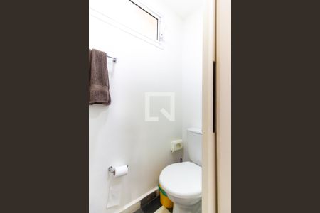 Lavabo de apartamento para alugar com 2 quartos, 54m² em Perdizes, São Paulo