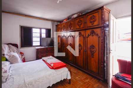 Quarto 1  de casa à venda com 3 quartos, 190m² em Vila Santo Estefano, São Paulo