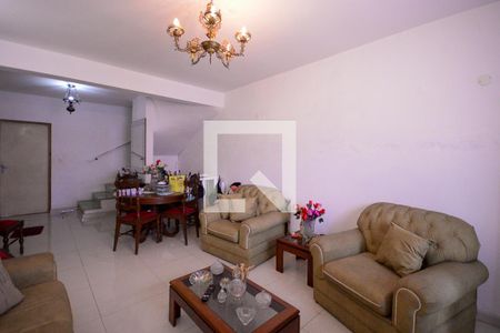 Sala  de casa à venda com 3 quartos, 190m² em Vila Santo Estefano, São Paulo