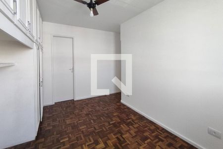 Suíte de apartamento para alugar com 2 quartos, 77m² em Rebouças, Curitiba