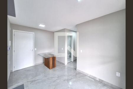 Sala de apartamento à venda com 2 quartos, 55m² em Vila Anastácio, São Paulo