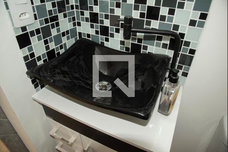 Banheiro de kitnet/studio para alugar com 1 quarto, 25m² em Vila da Saúde, São Paulo