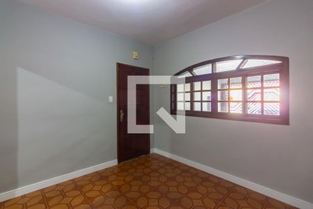 Sala  de casa para alugar com 3 quartos, 150m² em Quitaúna, Osasco