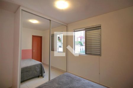 Suite de apartamento à venda com 2 quartos, 72m² em Cruzeiro, Belo Horizonte