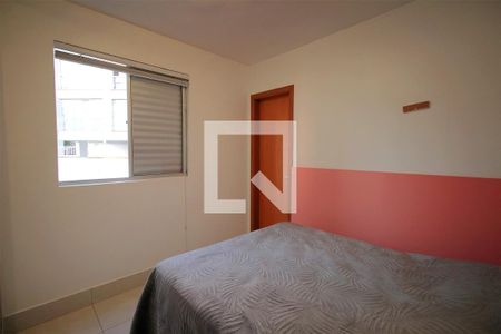 Suite de apartamento à venda com 2 quartos, 72m² em Cruzeiro, Belo Horizonte