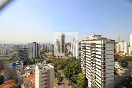 Vista de apartamento à venda com 2 quartos, 69m² em Sumaré, São Paulo