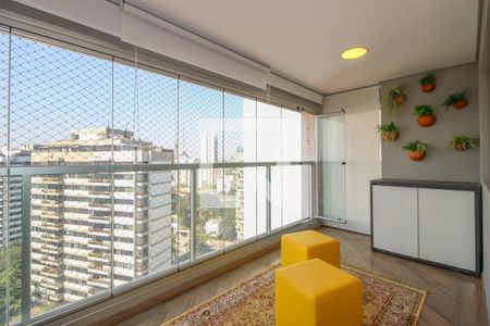 Varanda de apartamento à venda com 2 quartos, 69m² em Sumaré, São Paulo