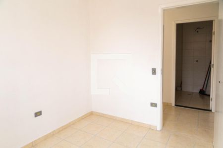 Quarto 2 de apartamento para alugar com 2 quartos, 44m² em Jardim Nova Cidade, Guarulhos