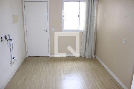 Sala de apartamento para alugar com 2 quartos, 40m² em Jardim Albertina, Guarulhos