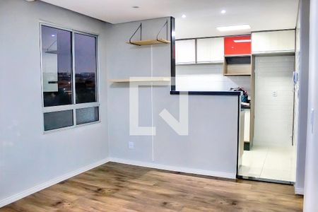 Sala de apartamento para alugar com 2 quartos, 45m² em Vila Izabel, Guarulhos