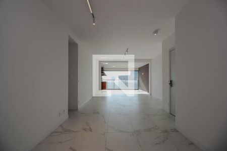 Sala de apartamento para alugar com 3 quartos, 122m² em Sumarezinho, São Paulo