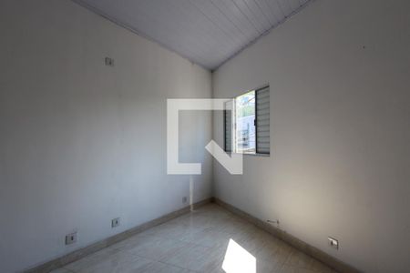 Quarto de apartamento para alugar com 1 quarto, 40m² em Capão do Embira, São Paulo