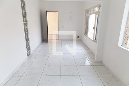 Sala de casa à venda com 2 quartos, 147m² em Jardim Bom Clima, Guarulhos