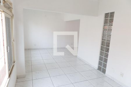 Sala de casa para alugar com 2 quartos, 147m² em Jardim Bom Clima, Guarulhos