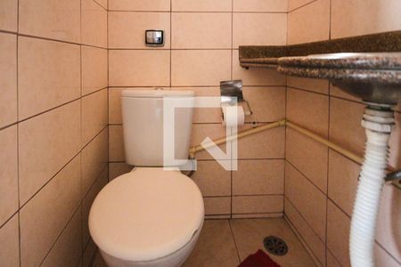 Lavabo de casa para alugar com 1 quarto, 75m² em Jardim Santa Teresinha, São Paulo