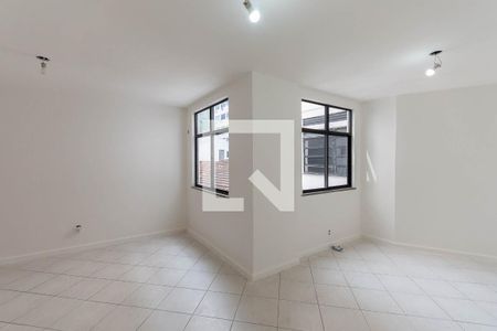 Sala de apartamento à venda com 1 quarto, 69m² em Grajaú, Rio de Janeiro