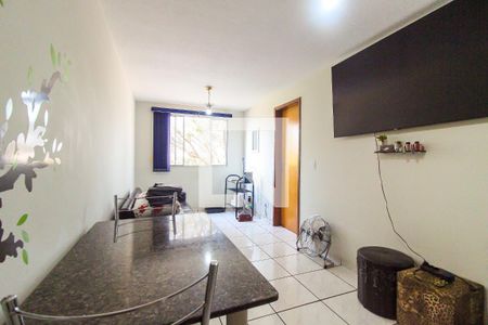 Sala de apartamento à venda com 2 quartos, 48m² em Itaquera, São Paulo