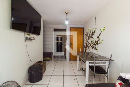 Sala de apartamento à venda com 2 quartos, 48m² em Itaquera, São Paulo