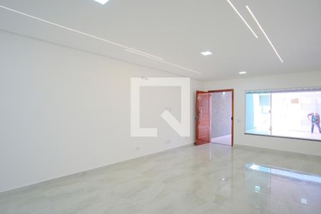 Sala de casa à venda com 4 quartos, 250m² em Vila Carrão, São Paulo