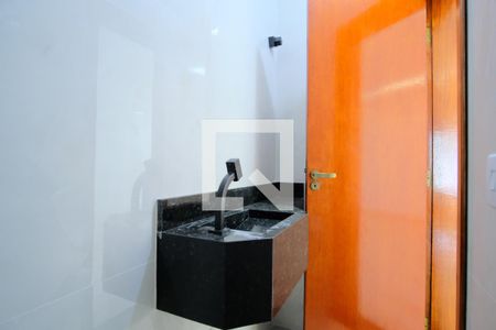 Lavabo de casa à venda com 4 quartos, 250m² em Vila Carrão, São Paulo