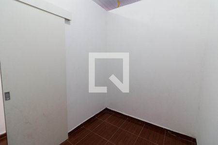 Quarto  de kitnet/studio para alugar com 1 quarto, 30m² em Jardim Esmeralda, São Paulo