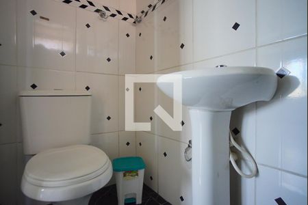 Banheiro Corredor de apartamento para alugar com 1 quarto, 38m² em Jardim Leopoldina, Porto Alegre