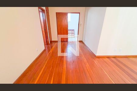 Sala de apartamento à venda com 3 quartos, 85m² em Santo Antônio, Belo Horizonte