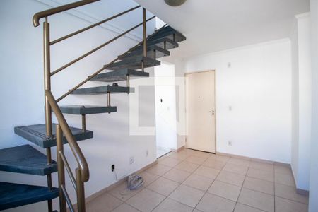 Sala de apartamento à venda com 2 quartos, 90m² em Jardim Santa Teresinha, São Paulo