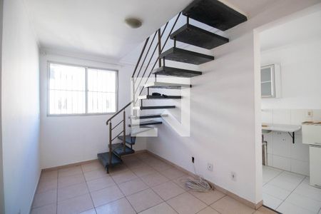 Sala de apartamento à venda com 2 quartos, 90m² em Jardim Santa Teresinha, São Paulo