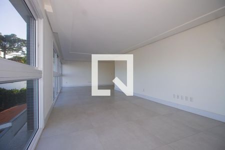 Apartamento para alugar com 3 quartos, 160m² em Vila Assunção, Porto Alegre