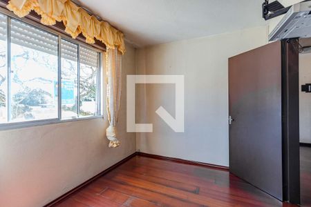 Quarto 1 de apartamento para alugar com 2 quartos, 49m² em Santa Tereza, Porto Alegre