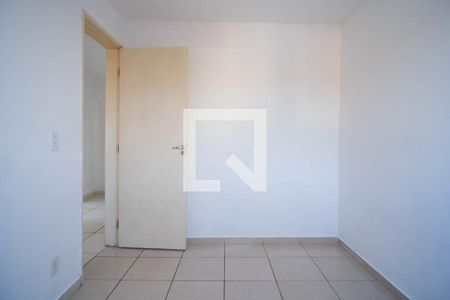 Quarto 1 de apartamento para alugar com 2 quartos, 45m² em Jardim Santa Teresinha, São Paulo