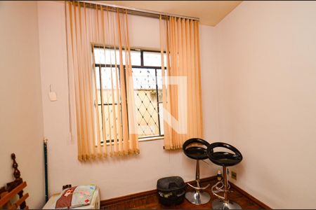 Quarto1 de apartamento à venda com 3 quartos, 140m² em Santo Antônio, Belo Horizonte