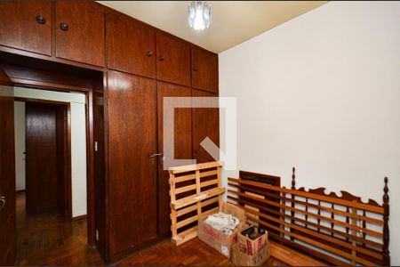 Quarto1 de apartamento à venda com 3 quartos, 140m² em Santo Antônio, Belo Horizonte