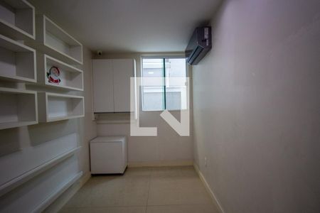 Quarto  de casa de condomínio à venda com 4 quartos, 350m² em Vargem Grande, Rio de Janeiro