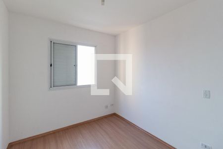 Quarto de apartamento para alugar com 2 quartos, 57m² em Santo Antônio, Osasco