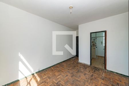 Sala de apartamento à venda com 2 quartos, 43m² em Padre Eustáquio, Belo Horizonte