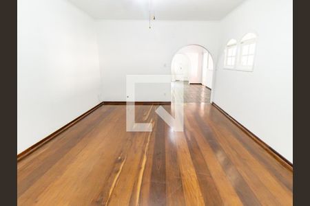 Sala de Lareira de casa para alugar com 3 quartos, 285m² em Vila Gomes Cardim, São Paulo