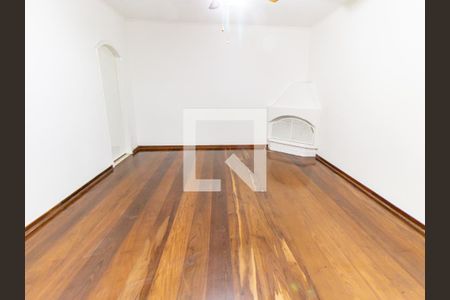 Sala de Lareira de casa para alugar com 3 quartos, 285m² em Vila Gomes Cardim, São Paulo