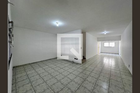 Sala de casa à venda com 3 quartos, 200m² em Campo Belo, São Paulo