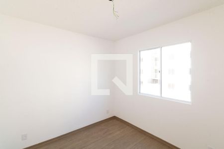 Quarto 2 de apartamento para alugar com 2 quartos, 46m² em Guaratiba, Rio de Janeiro