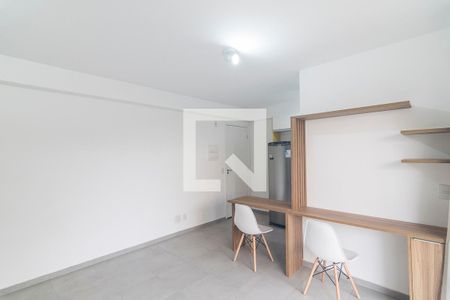 Sala de kitnet/studio para alugar com 1 quarto, 35m² em Vila São Pedro, Santo André