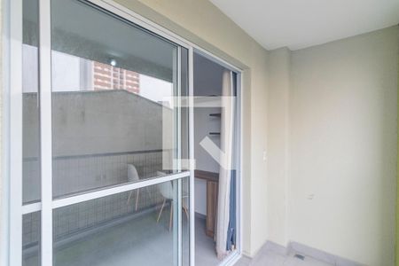 Varanda de kitnet/studio para alugar com 1 quarto, 35m² em Vila São Pedro, Santo André