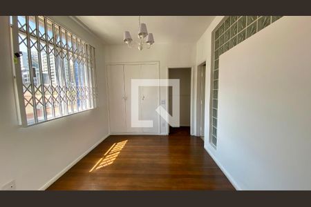 Sala de apartamento para alugar com 3 quartos, 110m² em Santa Lúcia, Belo Horizonte